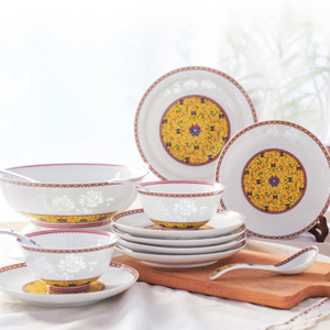 景德鎮陶瓷瓷器玲瓏瓷家用碗盤陶瓷碗禮盒盤子中式碗碟盤餐具套裝